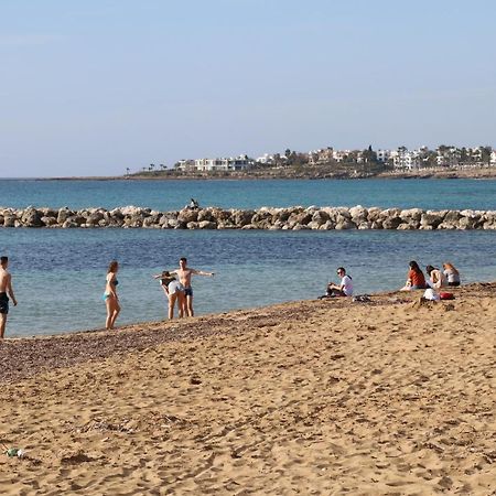 Cyking 2 Bed Apartment With Pool & 10 Min To Beach Paphos Exteriör bild